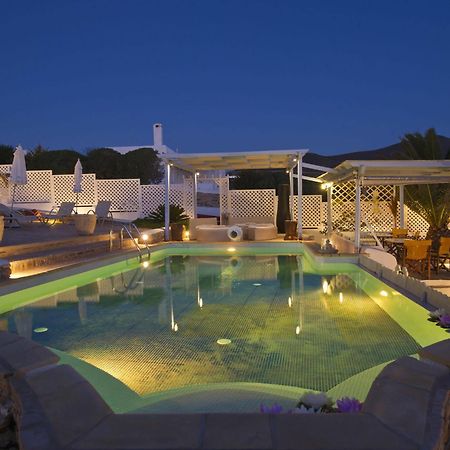 Blue Dolphin Antiparos Villas And Suites Agios Georgios  Exteriér fotografie
