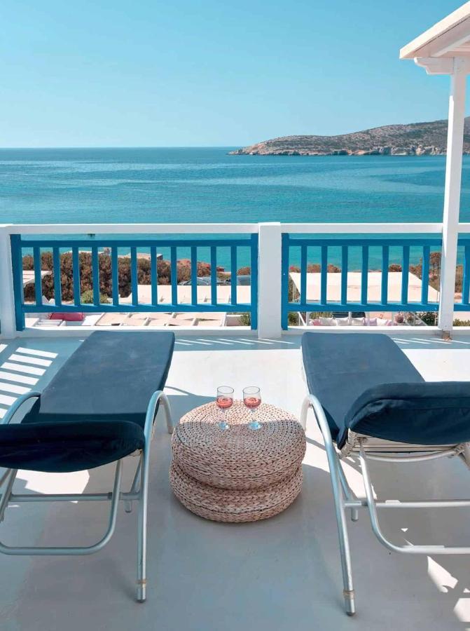 Blue Dolphin Antiparos Villas And Suites Agios Georgios  Exteriér fotografie