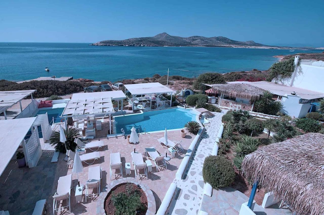 Blue Dolphin Antiparos Villas And Suites Agios Georgios  Exteriér fotografie