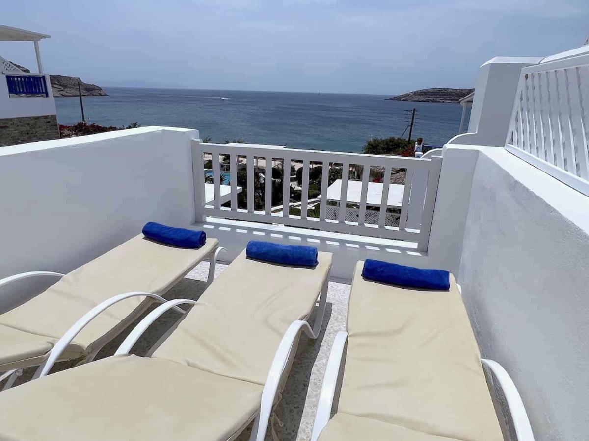Blue Dolphin Antiparos Villas And Suites Agios Georgios  Exteriér fotografie