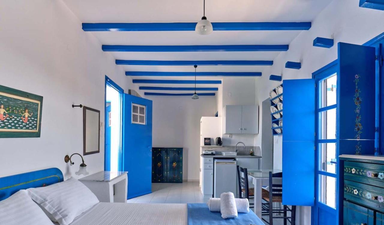 Blue Dolphin Antiparos Villas And Suites Agios Georgios  Exteriér fotografie