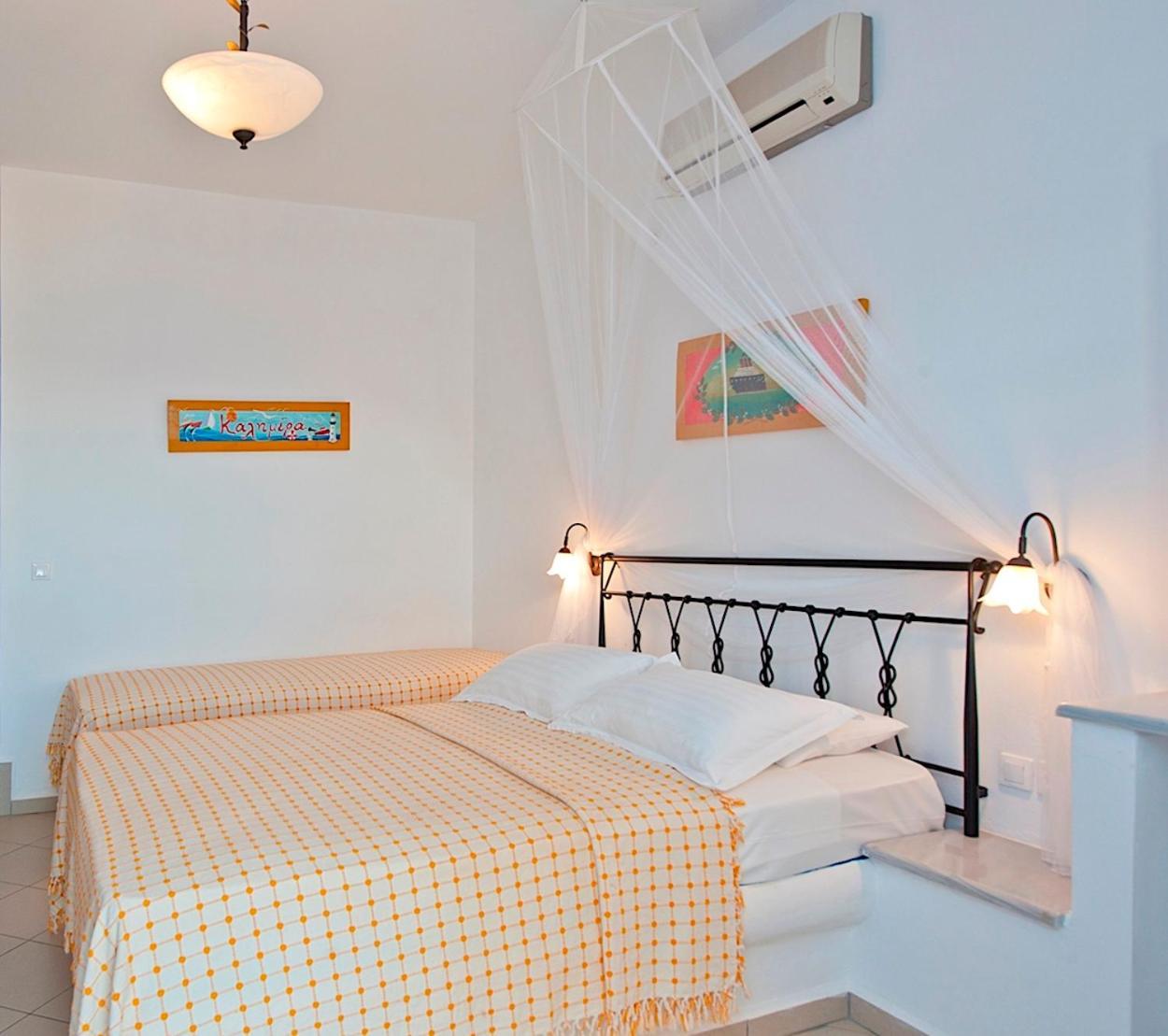 Blue Dolphin Antiparos Villas And Suites Agios Georgios  Exteriér fotografie