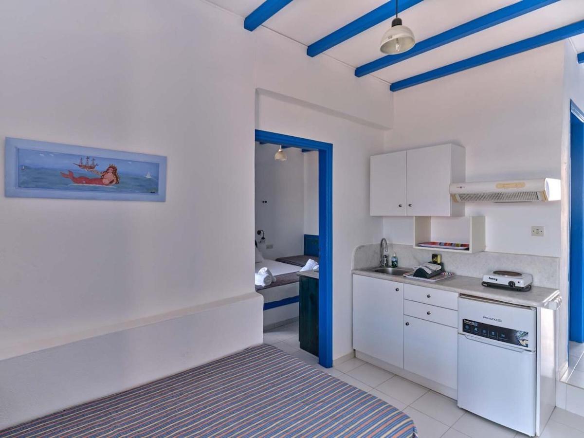 Blue Dolphin Antiparos Villas And Suites Agios Georgios  Exteriér fotografie