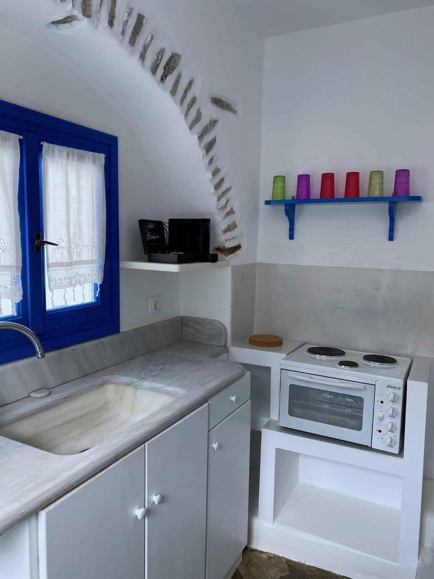 Blue Dolphin Antiparos Villas And Suites Agios Georgios  Exteriér fotografie