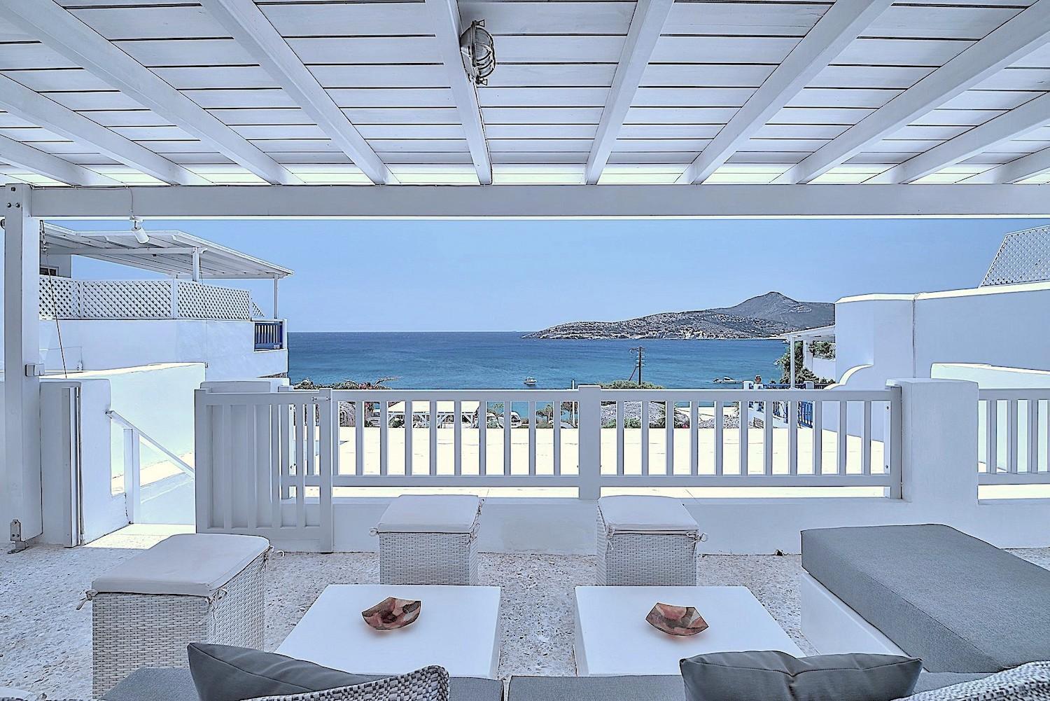 Blue Dolphin Antiparos Villas And Suites Agios Georgios  Exteriér fotografie