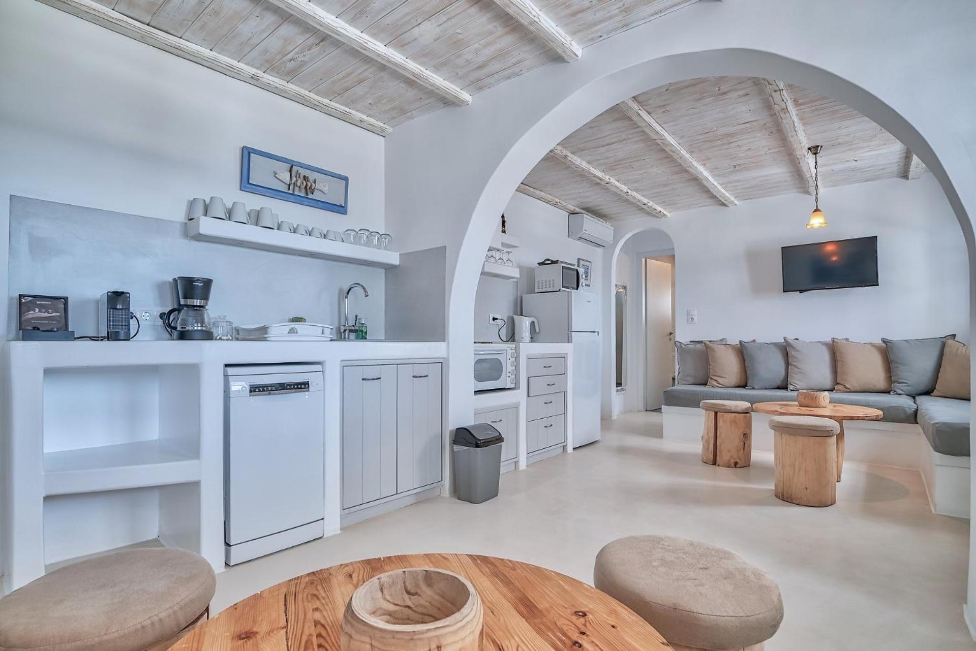 Blue Dolphin Antiparos Villas And Suites Agios Georgios  Exteriér fotografie