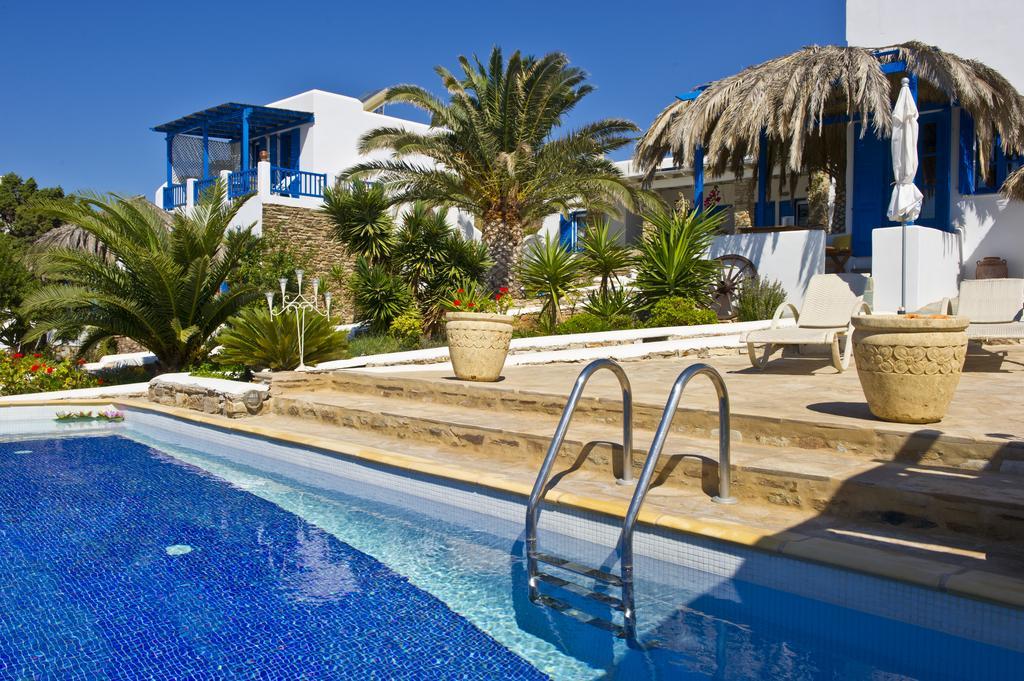 Blue Dolphin Antiparos Villas And Suites Agios Georgios  Exteriér fotografie